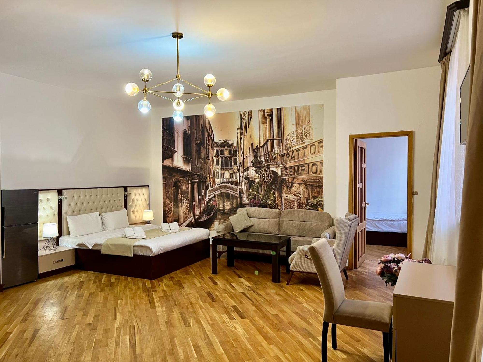 Family Hotel Yerevan Exterior photo
